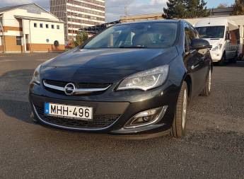 OPEL Astra  1.4 T Cosmo