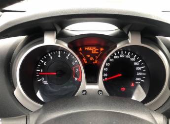 NISSAN Juke  1.6 DIG-T Acenta